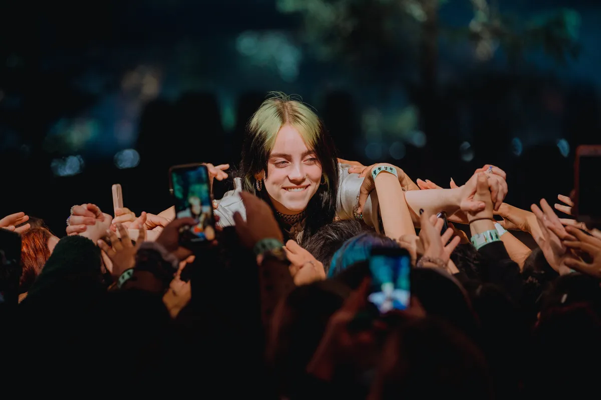 Billie Eilish 18 with a bullet The Face