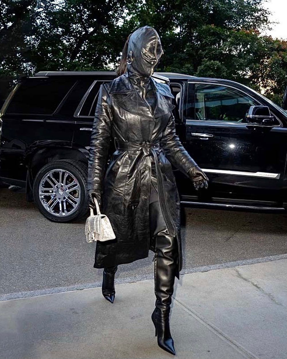 Fetish fashion is back thanks to Kim Kardashian photo