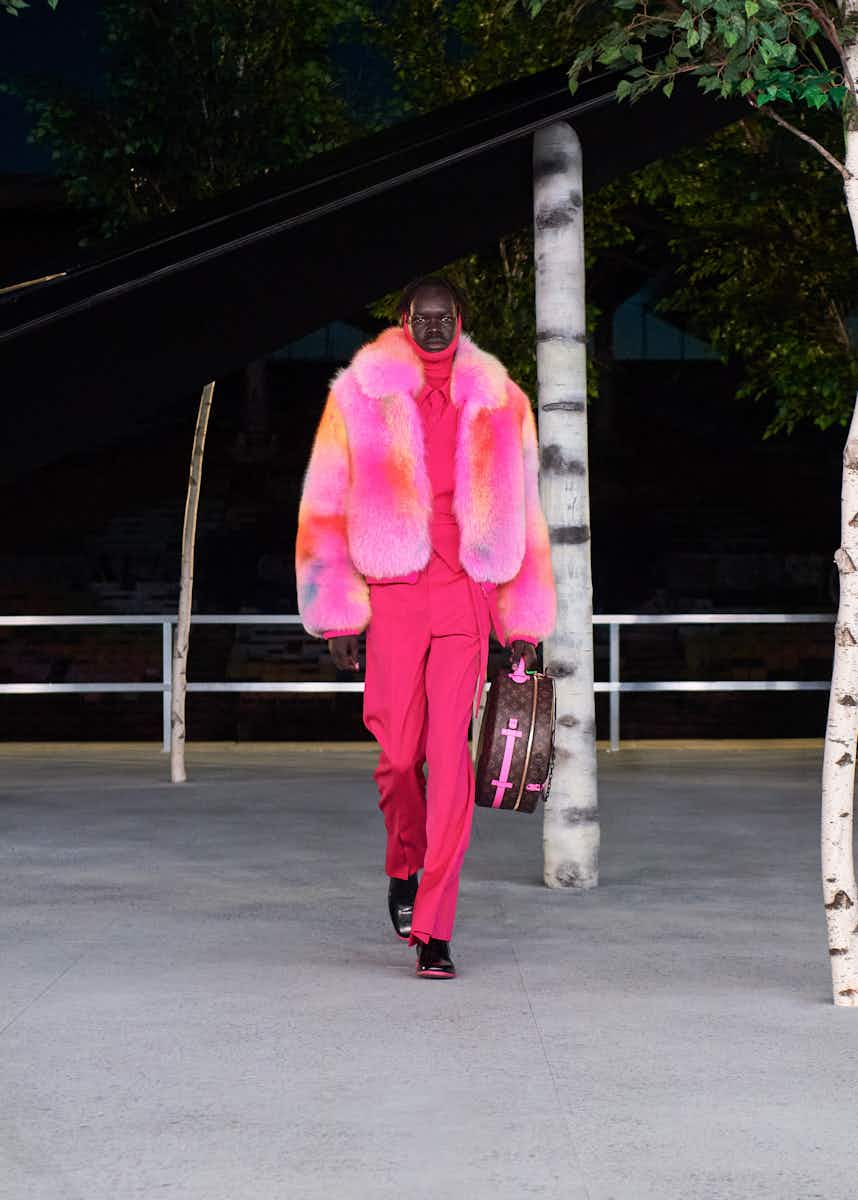 DIDU on X: thinking about rihanna in this fur coat from the louis vuitton  ss22 collection by virgil abloh  / X