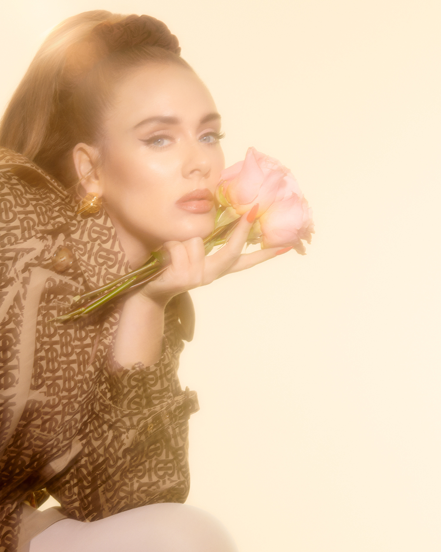 An interview with THE FACE's cover star Adele - The Face