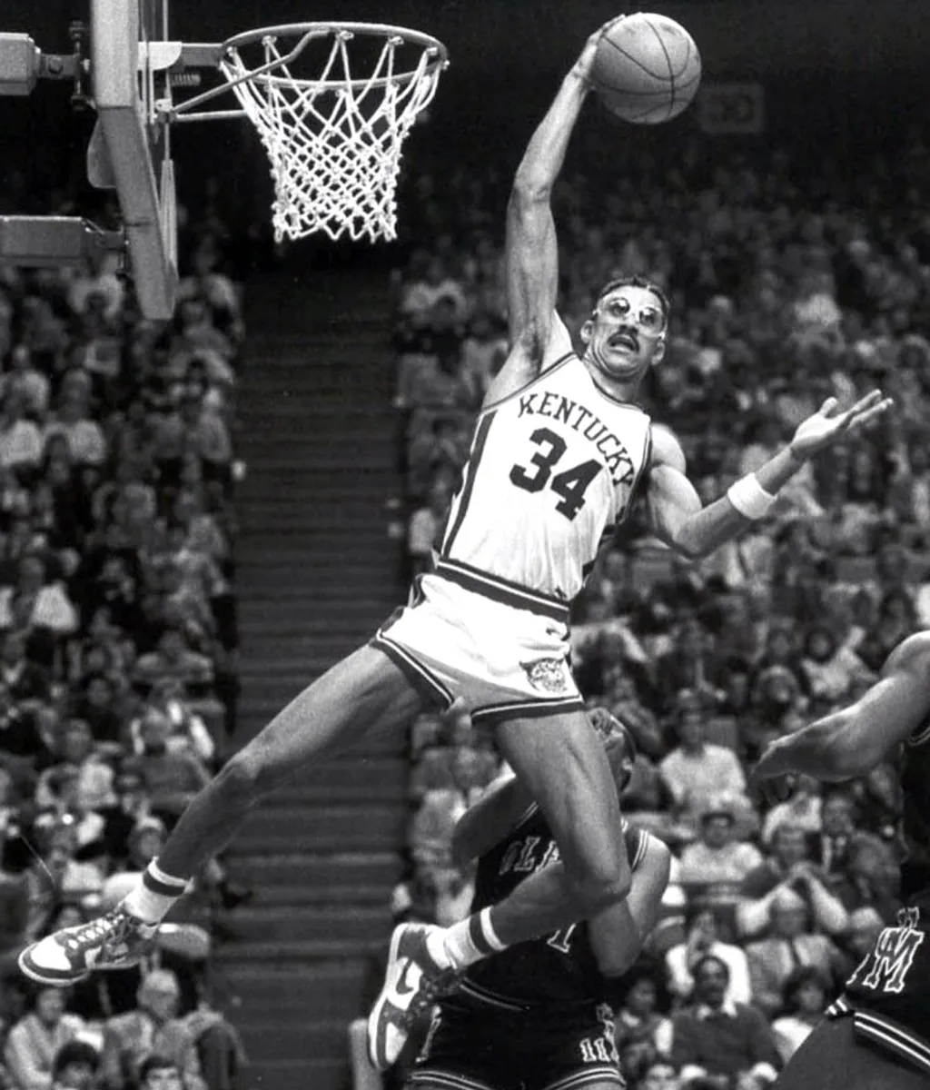 A Brief History Of The Nike Dunk The Face