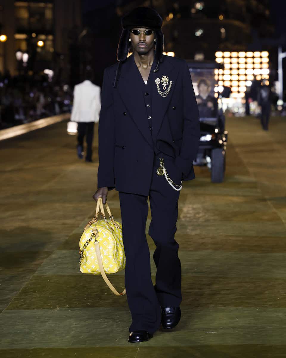 Louis Vuitton Perpetuates Primary Color Trend To New Atlanta