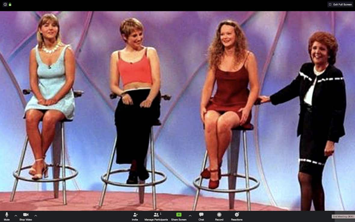 Setting Up Single Friends on Blind Date (Without Offending Them)