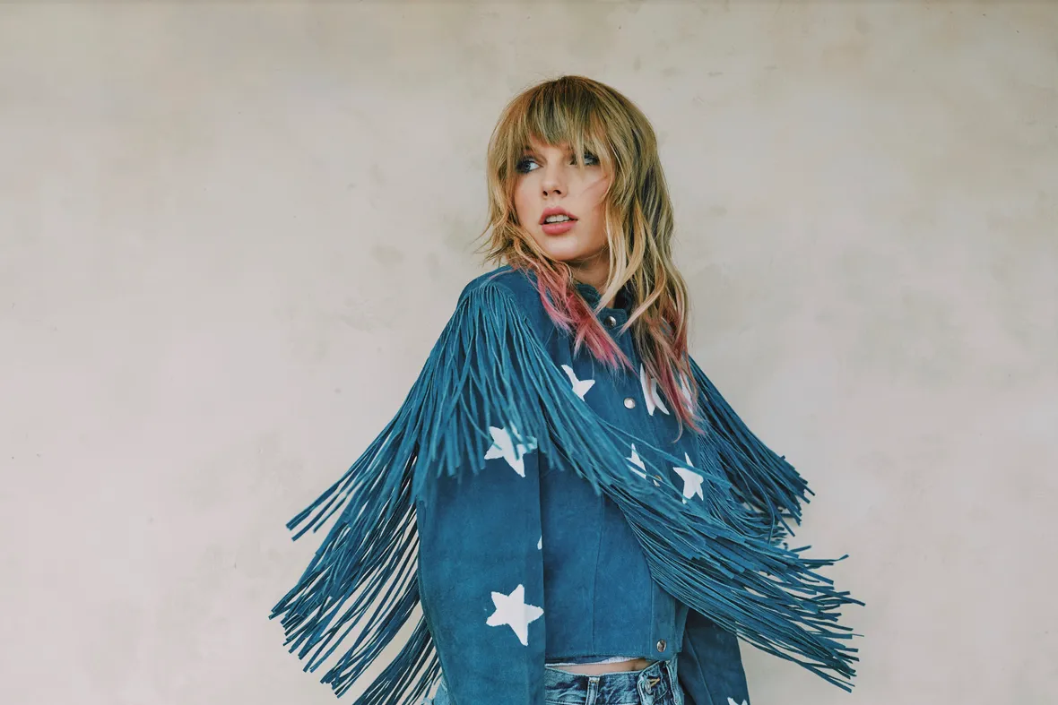 Taylor Swift s Never Sounded More Smitten Than On Lover The Face taylor-swift-s-never-sounded-more-smitten-than-on-lover-the-face