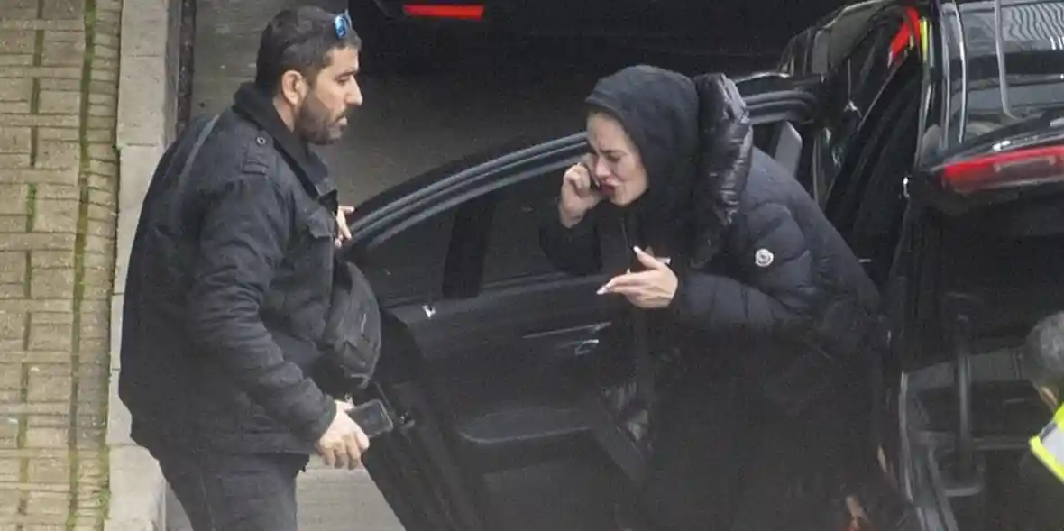 Adele explains the real story behind the gun fingers meme - The Face